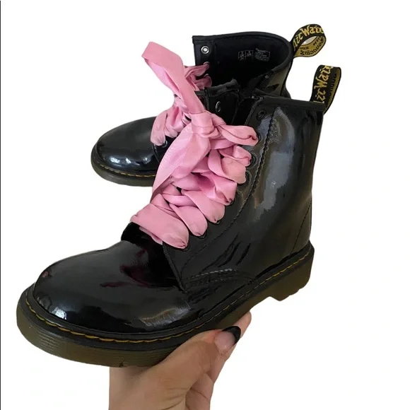Dr. Martens Shoes Second Hand Dr Martens 46 J Us Size 3 Poshmark